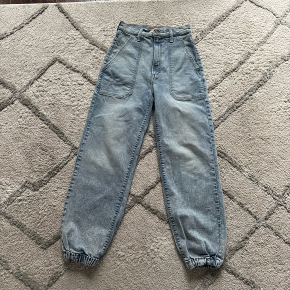 MOTHER The Wrapper Ultra High Rise Jogger ankle Jeans light wash 24 - Picture 1 of 11